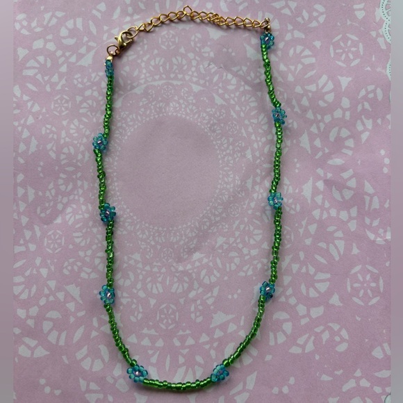 Handmade Jewelry - Handmade green and blue beaded flower necklace with gold chain